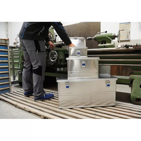Alutec Comfort 157 Liter szállító doboz, HxSZxMa 782 x 585 x 398 mm, 7,74 kg