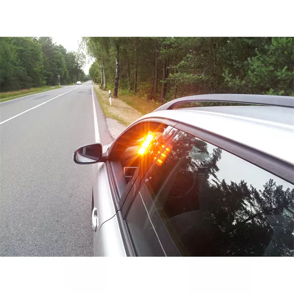 Blixtra LED mágnestalpas sárga vészvillogó Blixtra LED mágnestalpas sárga vészvillogó