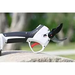 Castellari Ryno 63 akumulátoros metszőolló