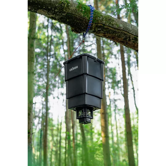 Dörr Compact automata etető, tartállyal