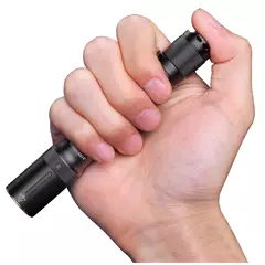 Fenix E20 V2.0 zseblámpa