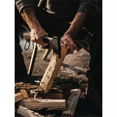 Fiskars Norden N7 univerzális kemping balta Fiskars Norden N7 univerzális kemping balta