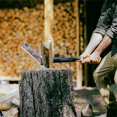 Fiskars  X24M hasító fejsze