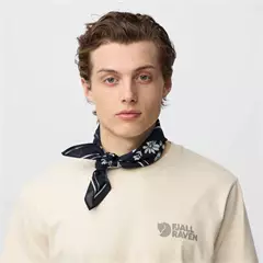 Fjällräven Fjällblomster Bandana kendő 50x50 cm, Dark Navy