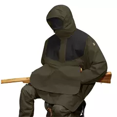 Fjällräven Hunting Eco-Shell poncho, sötét olajzöld/antracit S/M