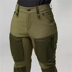 Fjällräven Keb Agile női túranadrág Laurel Green–Deep Forest 38/S Short