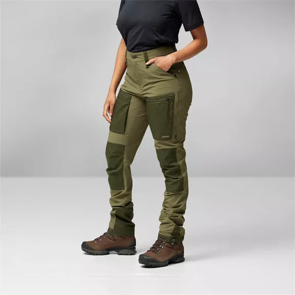 Fjällräven Keb Agile női túranadrág Laurel Green–Deep Forest 44/S Short