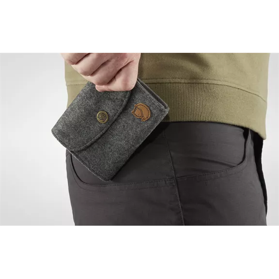 Fjällräven Norrvage Wallet pénztárca, Grey (020)
