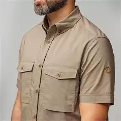 Fjällräven Övik Air Stretch rövid ujjú férfi ing, Suede Brown, M