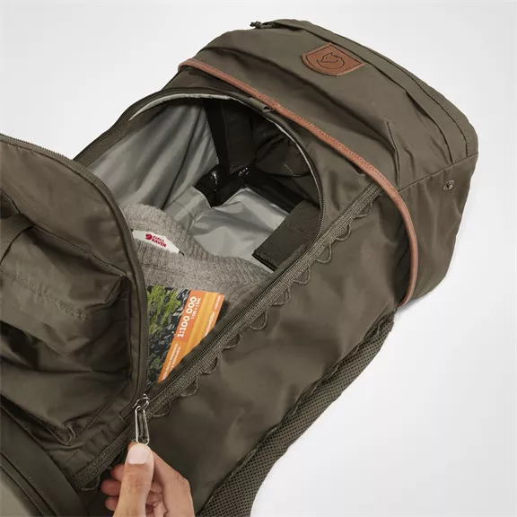 Fjällräven Stubben Singi hátizsák 27 liter