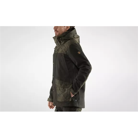 Fjällräven Värmland Wool ffi. vadászkabát, dark olive-dark olive camo (633-636), S