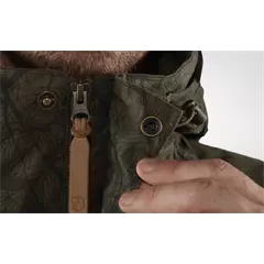 Fjällräven Värmland Wool ffi. vadászkabát, dark olive-dark olive camo (633-636), S