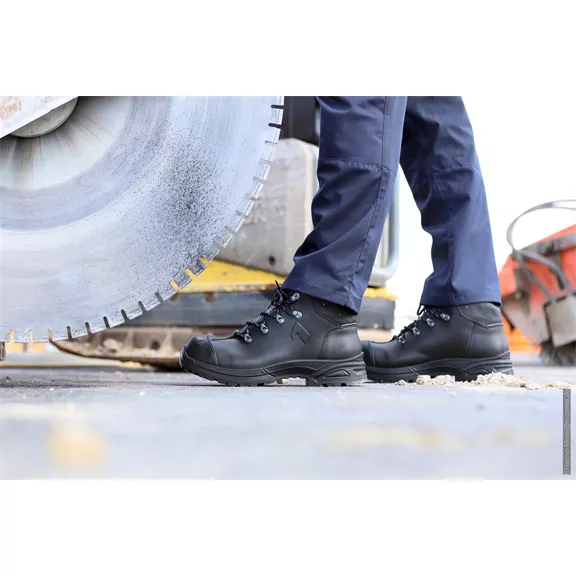 Haix Airpower XR26 Black GTX, munkavédelmi bakancs, 12.