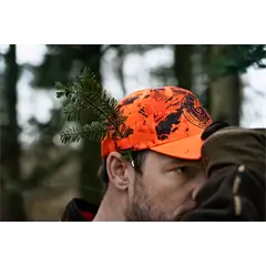 Härkila Wildboar Pro Blaze Camo LED-es vadászsapka
