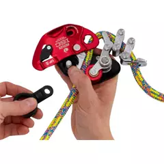 ISC Reflex famászó és ereszkedő eszköz