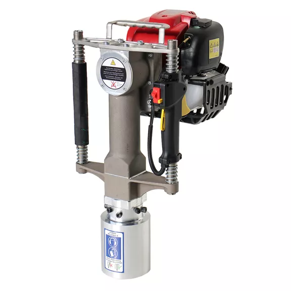 Motoros oszlopleverő Honda 4T