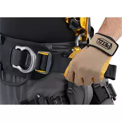 Petzl Astro Bod Fast testheveder, méret: 1, 165–185 cm.