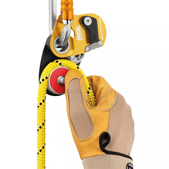 Petzl Mini Traxion visszafutás gátló csiga