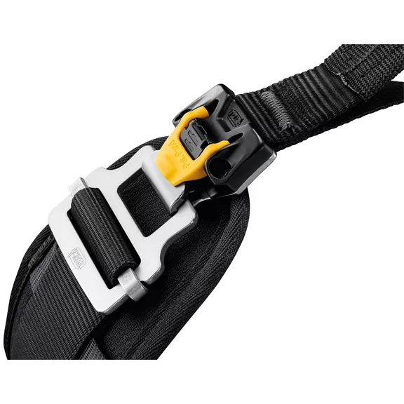 Petzl Sequoia famászó beülő, méret 0, derék 65 - 80 cm, comb  44 - 59 cm, tömeg 1480 g.