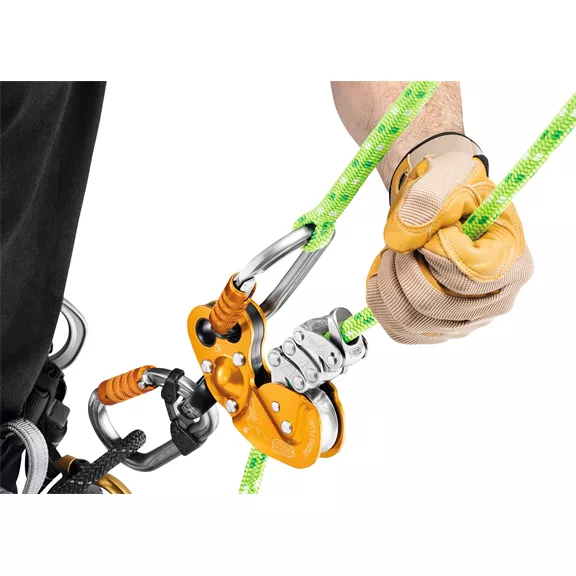 Petzl ZigZag Plus ereszkedő és mászógép kipörgő szemmel