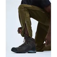 Pinewood Finnveden Hybrid ext férfi nadrág, dark olive-hunting olive C48