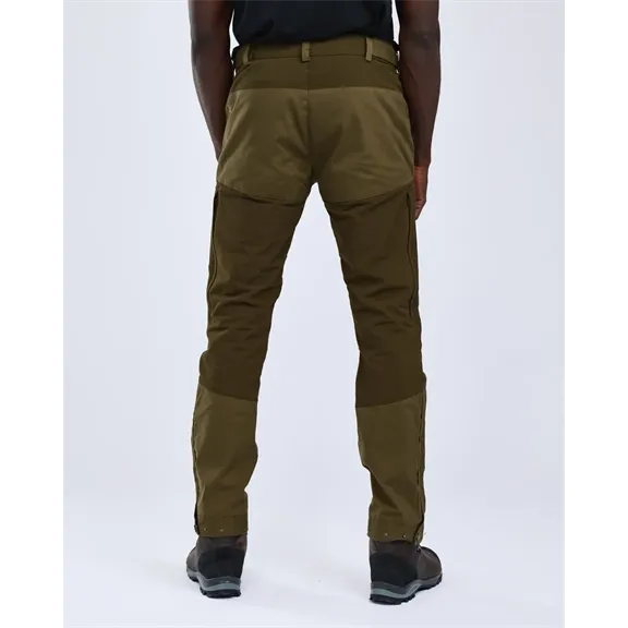 Pinewood Finnveden Hybrid ext férfi nadrág, dark olive-hunting olive C48