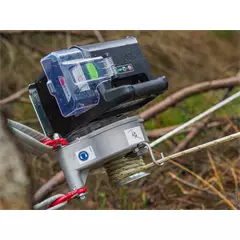 Portable Winch PCW 3000-Li akkus horgonycsörlő (max.1000kg) Portable Winch PCW 3000-Li akkus horgonycsörlő (max.1000kg)