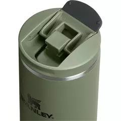 Stanley The Transit Flip Top Mug 0,47 Liter, dried pine.